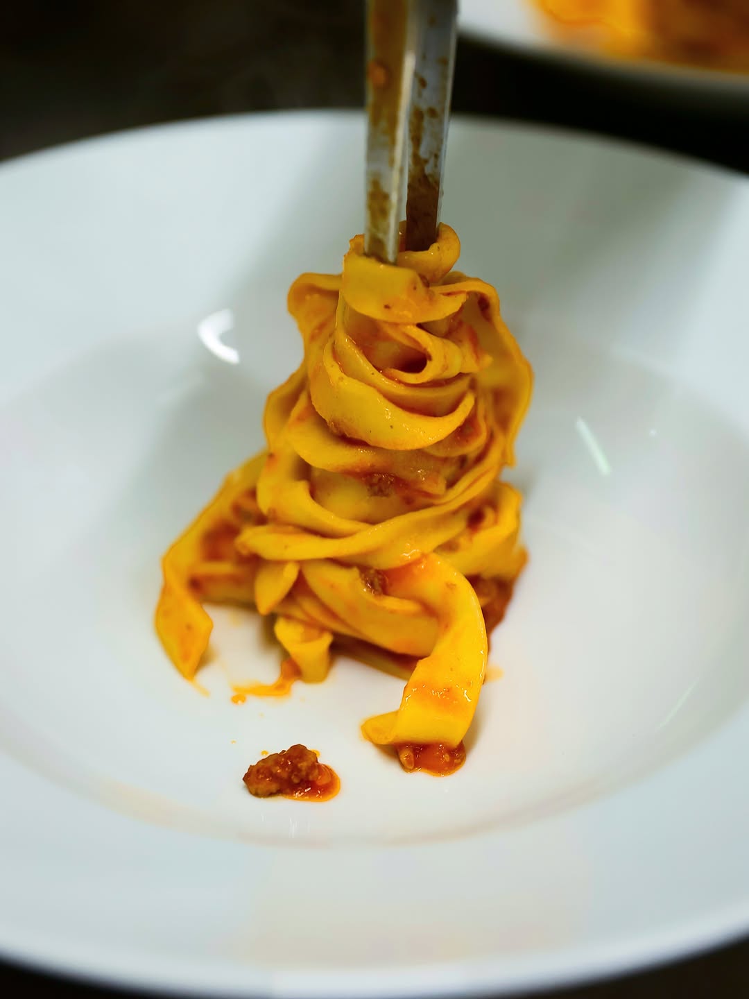 Nido di tagliatelle fresche al ragù